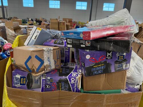 Big box store in a box: Lego, garbage bags, finish, vinegar, sketches, cutlery, Pine-Sol, floating mat, Lysol, hand wash, unstoppable, underwear, tide pods, Monopoly game, Mahjong, swiffer Sweeting cloth summer plates, & More