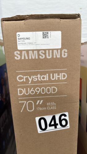 Samsung 70 inch TV states not an original box and missing some accessories, graded D