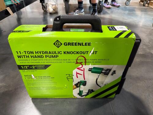 greenlee 11 ton hydraulic knockout kit with hand pump