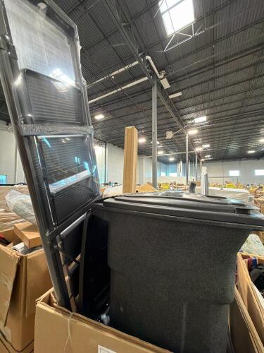Cooler, large totes, garbage can, grabber, KEHIO E screen step ladder, & More
