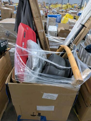Wave kayak, base, trim, LEADZM screen, umbrella, another umbrella, & More
