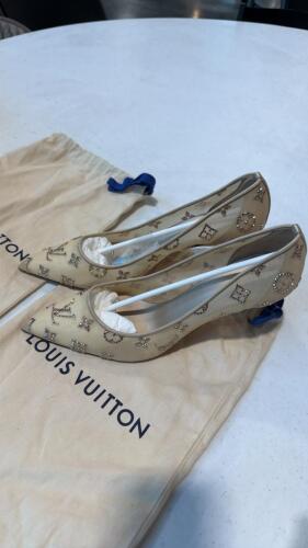 Louis Vuitton high heel shoes