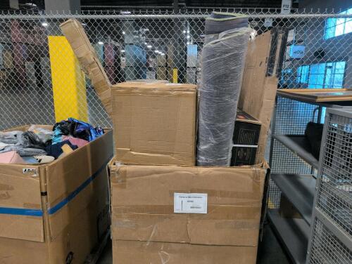 KETER storage box, spider ramp bike holder, Rubbermaid box, rug, furniture, desk, & More