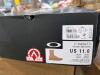 Clothing: Oakley, VOIT, ASOS, preassembly, time and true, Pat, CHUDVIES soccer, MINNETONKA, new balance, Cotten on, and more - 2
