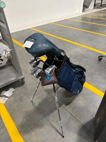 Taylormade golf: Qi4D driver , 4 wood, irons- 9,8,7,6 ,A, P , spyder tour x and bag