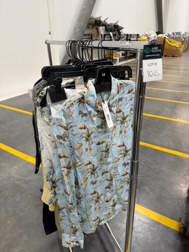 15 pieces of Alice & Olivia Clothing