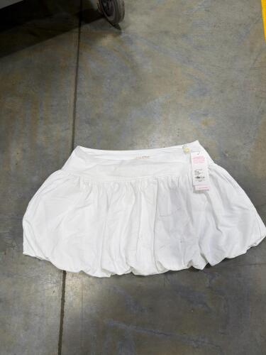 30- Lilly Pulitzer GIORGIE bubble skorts, 5 are out of package