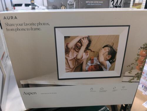 2 Aura Aspen digital picture frames