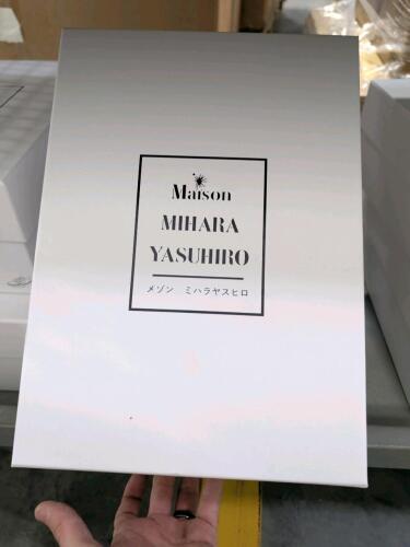 8 pairs of Maison Mihara Yashiro