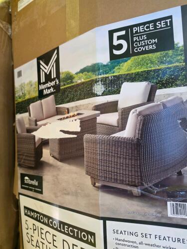Hampton collection five piece seat seating set with fire pit