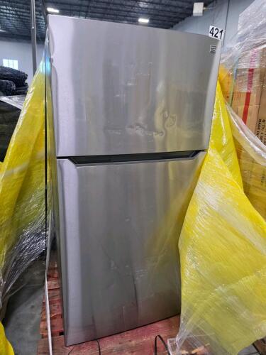 Kenmore fridge out of box does have damage most likely customer return