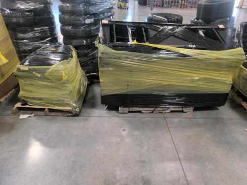 Recliner sofa out of box customer return conditional unknown with separate pallet of cushions