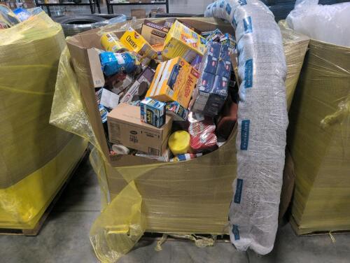 Big box store in the box: Snickers, proteins, Advil liquid gels, Chef Boyardee for Frank hot sauce, ENFAMIL, indulgence, hidden Valley Ranch, push pops, Olive Garden dressing, Ned clusters, sweet baby rice, garlic, Cheerios, popcorn, and more
