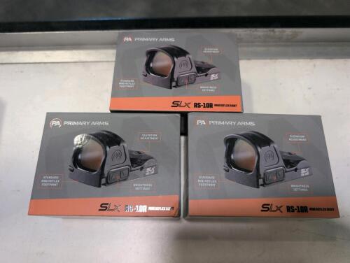Three &ndash; primary arms SLX RS &ndash; 10R