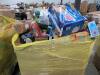 Big box store in the box: Ragu, Clorox, peanuts, miracle whip, cascade, pretzels, food containers, peanuts, Campbell Soup, lounge pool Lucky charms, T-shirt bags, Ritz crackers, power flex bags, bath tissue, Sensodyne pro enamel - 3