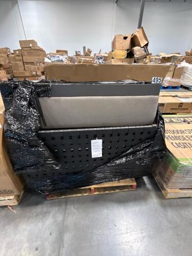 outdoor furniture not in box but appears new