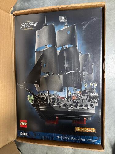 Lego pirates of the Caribbean black pearl, 10365 set