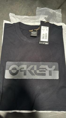 Oakley t-shirts approximately 36 minutes