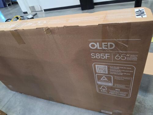 65 inch Samsung S85F TV possible customer return not tested condition unknown