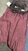 Lot 316 nicer clothing, including dingo, boots, JOHNSON and Murphy, Adidas, with joy, golf shoes, free soldier, boots, Tory Burch, champs, FRANCOSARTO, clothing, including the black ribs, ARITZIA, TEN, soccer jerseys, leisure wear, Lela, Rose dress, Lily, - 7