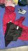 Lot 316 nicer clothing, including dingo, boots, JOHNSON and Murphy, Adidas, with joy, golf shoes, free soldier, boots, Tory Burch, champs, FRANCOSARTO, clothing, including the black ribs, ARITZIA, TEN, soccer jerseys, leisure wear, Lela, Rose dress, Lily, - 30