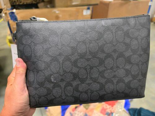 high end clothing. DKNY, Johnny, Q, Watson, Lily, Pulsifer, Bad Bunny, Patagonia, common people shirts, various handbags mansur gavriel, backpack, ALPINE star Motorcycle jacket, true religion, Mars, the label, shoes, including ALAN, Edmunds, DICO, vans, V