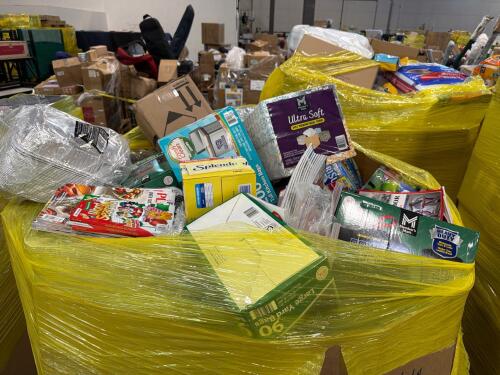 Big box store in a box: splendid, garbage cans Myers, tinfoil, drinks, power flex, Prius sun, top Ramen, spoons, magazines, liquid dish & More