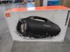 JBL boombox 4