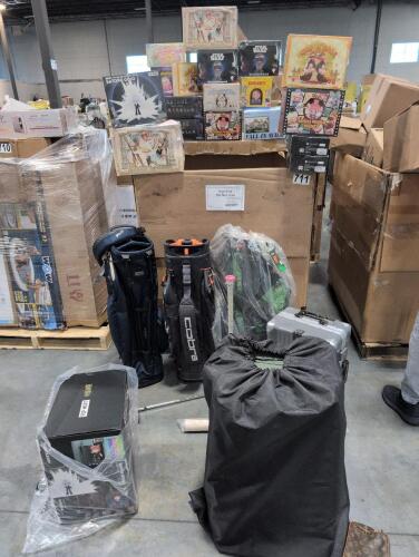 Popmart , SUKUNA, Star Wars bobble head, DIMOO world Disney, Chippendale, peach riot, ARCANE, minions, Teletubbies, fallen the wild, Chucky, RTYPOLY kitty, SATORU GOJO, golf ball, golf bags, SOLAARD luggage, Frogger bag, pink bag, MARUCCI baseball bat, CO