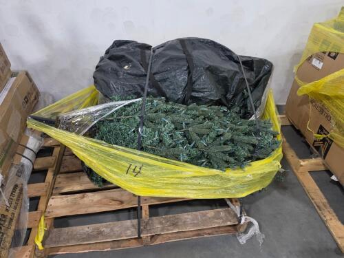Christmas tree hopefully complete