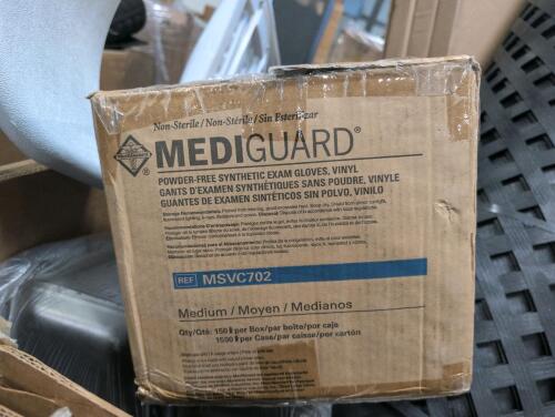 garden decor, fence, folding chair, tripod, vinyl frog and more