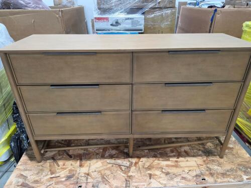 dresser customer return but in pretty good shape