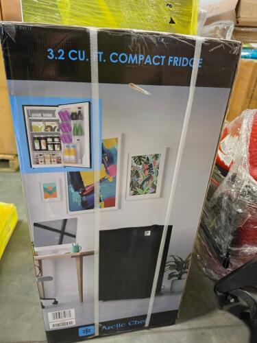Arctic chef compact fridge