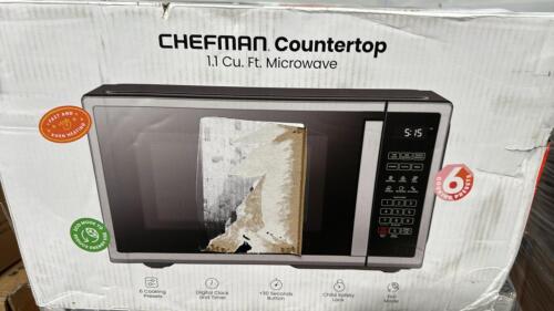 chef man countertop microwave, delsey Paris luggage, rhino ramps, Metro mobility Walker rollator