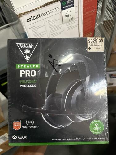 turtle Beach stealth Pro gaming headset, triple screen laptop screen extender, cricut explorer 3 and crua computer monitor
