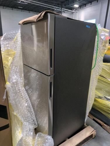 Samsung refrigerator customer return out of box 990415955