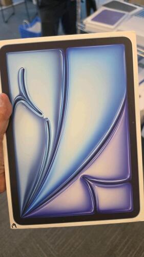 iPad air 11-inch m4 256gb