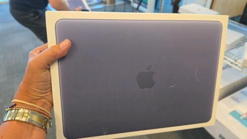 13 inch MacBook neo 512 gb indigo color
