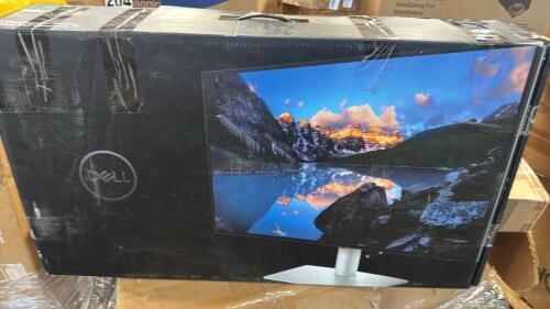 Pbx4500s speaker, Panasonic ventilating fan, sounds bars, club-6000T proreck, used bambu lab 3D printer, computer monitors, and more