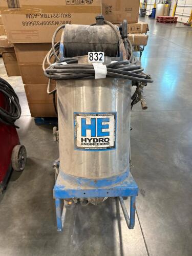 Hydro Engineering Hydroblaster hot water pressure washer with a Honda engine