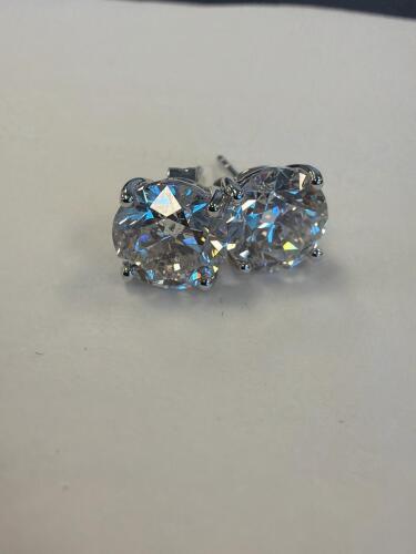 4.07 carat total weight white gold brilliant cut diamond earrings