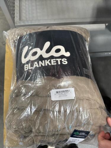 Lola Blanket Desert Dune Large