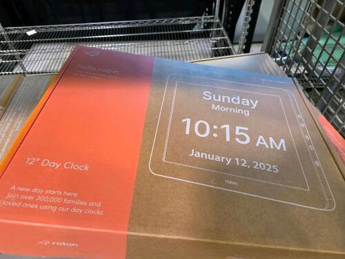 Three &ndash; hello Robin 12 inch day clock