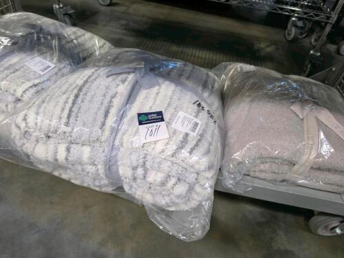3- barefoot dreams blankets