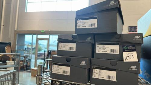 Five pairs new balance shoes