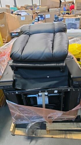 Leather recliner Customer return out a box