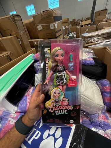 Multiple packs of yarn, bedding, light switch, sound bar out of box, sprayer, Laguna blue doll, chart opener, YETI, paper towels, masks, pillows, sheets, & More