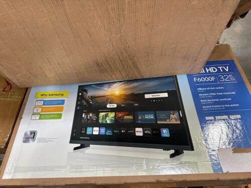 Mobility scooter, 32 inch Samsung TV, shark vacuum, large VEVOR possible tent, OtterBox case cases, jump drives, cables, & More