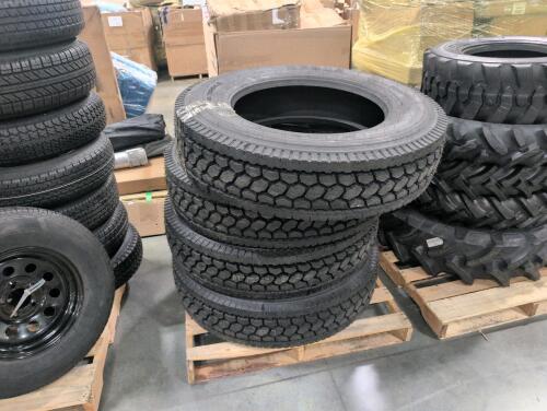 4 semi tires synergy 285/75r24.5