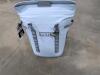 yeti Hopper m20